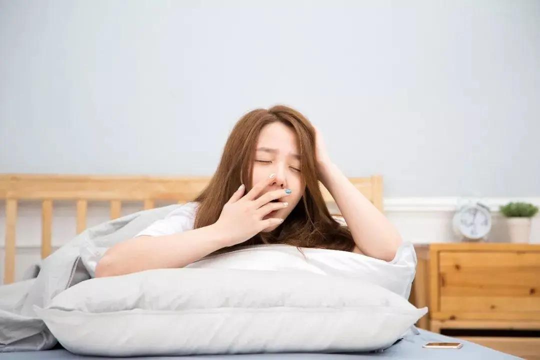 早起出現(xiàn)4個癥狀，提示你血壓升高了!